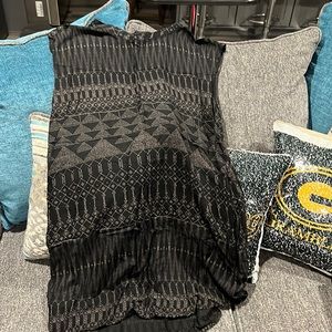 H&M Black with geometrical shapes midi dress with pockets